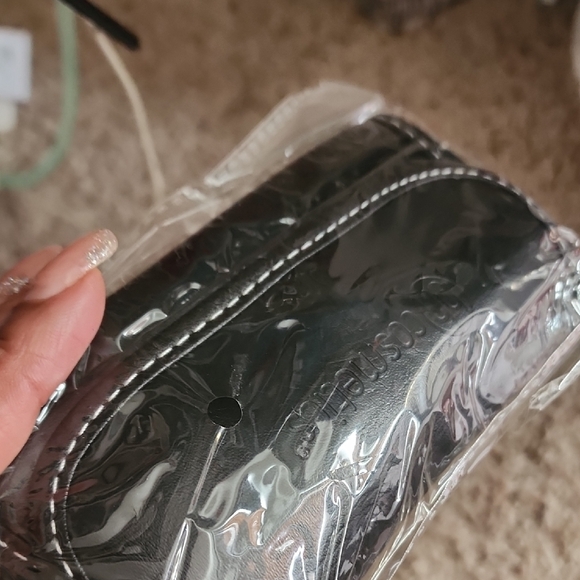 BH Cosmetics Black and Silver Brush Trio - Picture 5 of 5